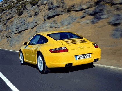 2005 Porsche 911 Carrera 42