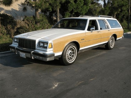 1988 Buick Electra Estate Wagon 2