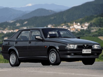 1988 Alfa Romeo 75 ( 162 ) 2.0i T.Spark 3