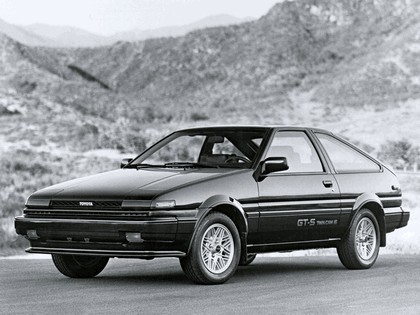 1985 Toyota Corolla GT-S sport liftback ( AE86 ) 2