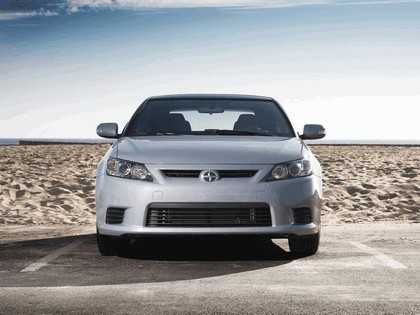 2010 Scion tC 11