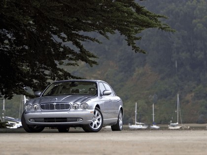 2005 Jaguar XJ8 L 30