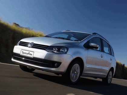 2010 Volkswagen SpaceFox 2