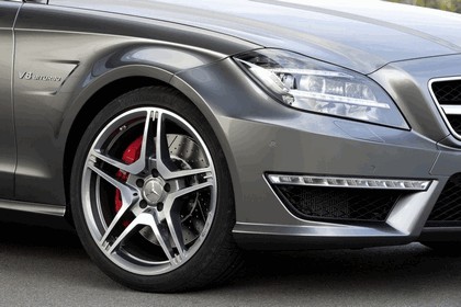 2011 Mercedes-Benz CLS63 AMG 21