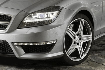 2011 Mercedes-Benz CLS63 AMG 22