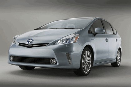 2011 Toyota Prius V hybrid 6