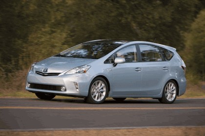 2011 Toyota Prius V hybrid 25