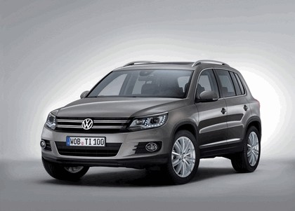 2011 Volkswagen Tiguan 1