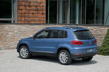 2011 Volkswagen Tiguan 12