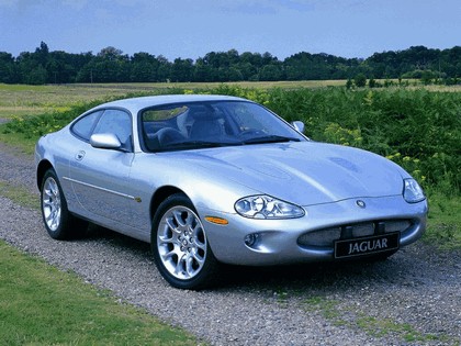 1998 Jaguar XKR coupé 5