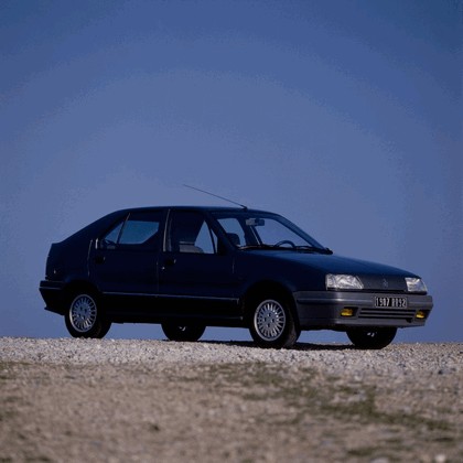 1990 Renault 19 5-door 2