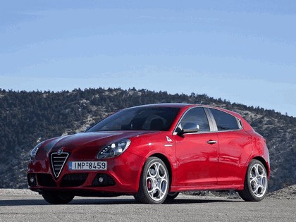 2010 Alfa Romeo Giulietta Quadrifoglio verde 3