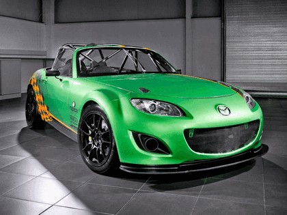 2011 Mazda MX-5 GT race car 2