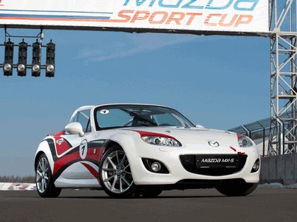 2011 Mazda MX-5 GT race car 15