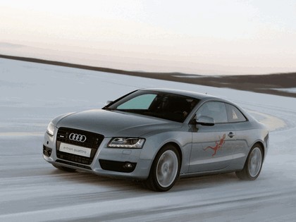 2011 Audi e-tron quattro concept 2