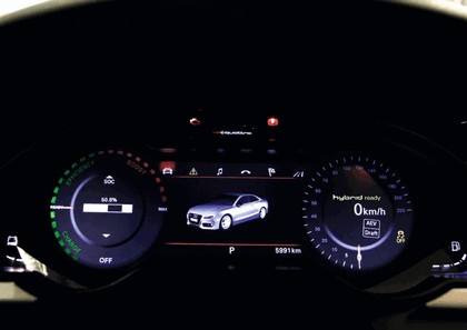 2011 Audi e-tron quattro concept 13