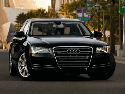 2010 Audi A8L 4.2 FSI quattro - USA version 1