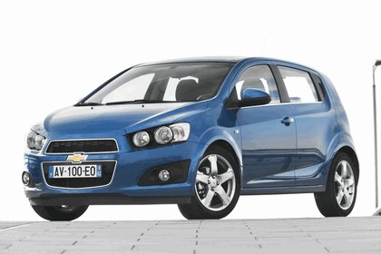 2011 Chevrolet Aveo HB5 1