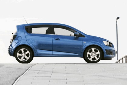 2011 Chevrolet Aveo HB5 3