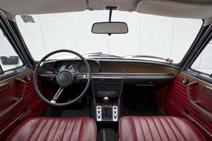 1973 BMW 3.0 CSi ( E09 ) 6