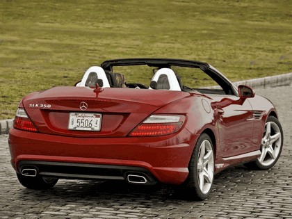 2011 Mercedes-Benz SLK 350 AMG with Sports Package - USA version 5