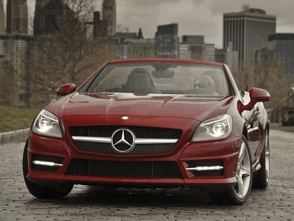 2011 Mercedes-Benz SLK 350 AMG with Sports Package - USA version 17