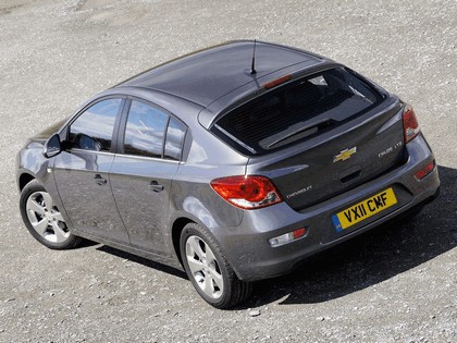 2011 Chevrolet Cruze hatchback - UK version 2