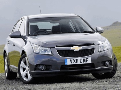 2011 Chevrolet Cruze hatchback - UK version 4