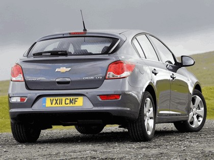 2011 Chevrolet Cruze hatchback - UK version 5