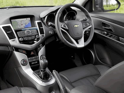 2011 Chevrolet Cruze hatchback - UK version 24