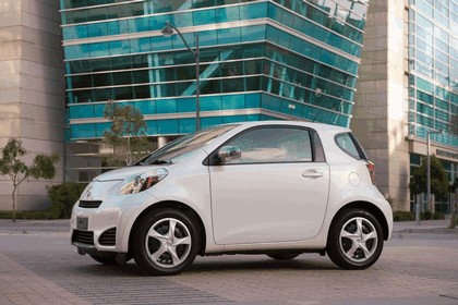 2012 Scion iQ 10