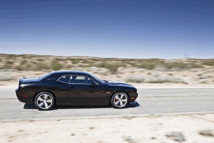 2012 Dodge Challenger SRT8 392 28