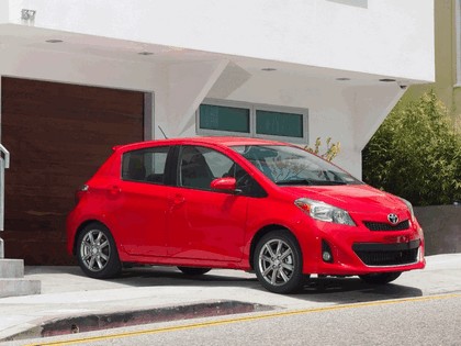 2011 Toyota Yaris SE 5-door - USA version 1