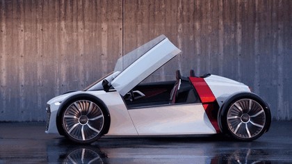 2011 Audi urban concept spyder 25