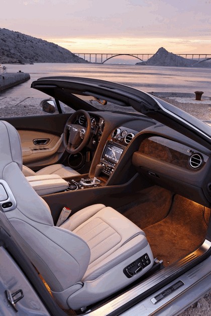 2011 Bentley Continental GTC 109