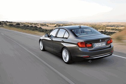 2011 BMW 3er ( F30 ) modern line 6