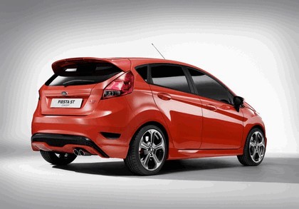 2011 Ford Fiesta ST concept 3