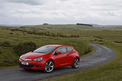 2012 Vauxhall Astra GTC 2