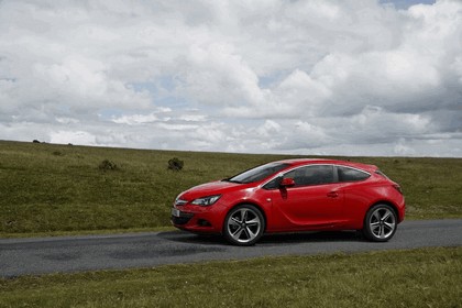 2012 Vauxhall Astra GTC 5