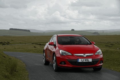 2012 Vauxhall Astra GTC 10