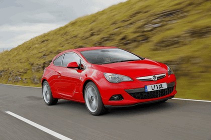 2012 Vauxhall Astra GTC 18