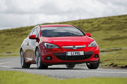 2012 Vauxhall Astra GTC 19