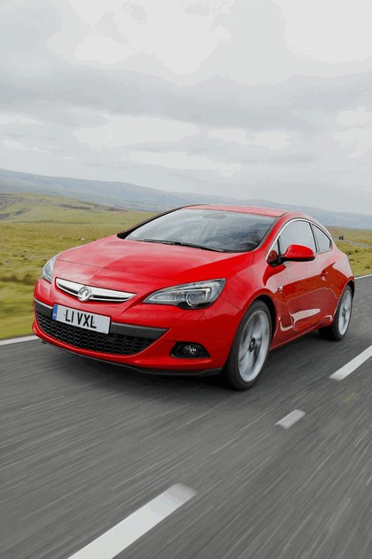 2012 Vauxhall Astra GTC 26