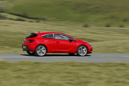 2012 Vauxhall Astra GTC 32