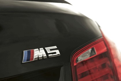 2011 BMW M5 ( F10 ) - UK version 15