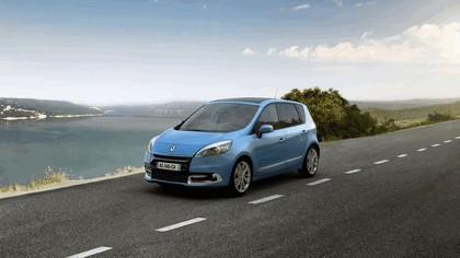 2012 Renault Scenic 2