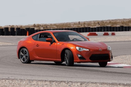 2013 Scion FR-S 32