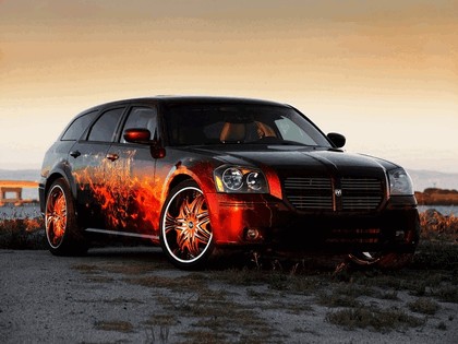 2005 Dodge Magnum by Cats Roar 4