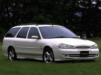 1996 Ford Mondeo GT station wagon - Japan version 1