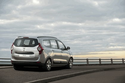 2012 Dacia Lodgy 10